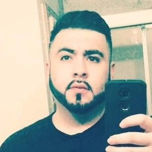 Meet your Posher, Luis